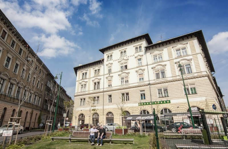 Walking Bed Budapest Downtown Hostel ภายนอก รูปภาพ